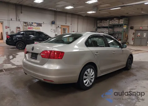2013 Volkswagen Jetta 2.5L Se z USA, uszkodzony, nr VIN 3VWDP7AJ0DM281245